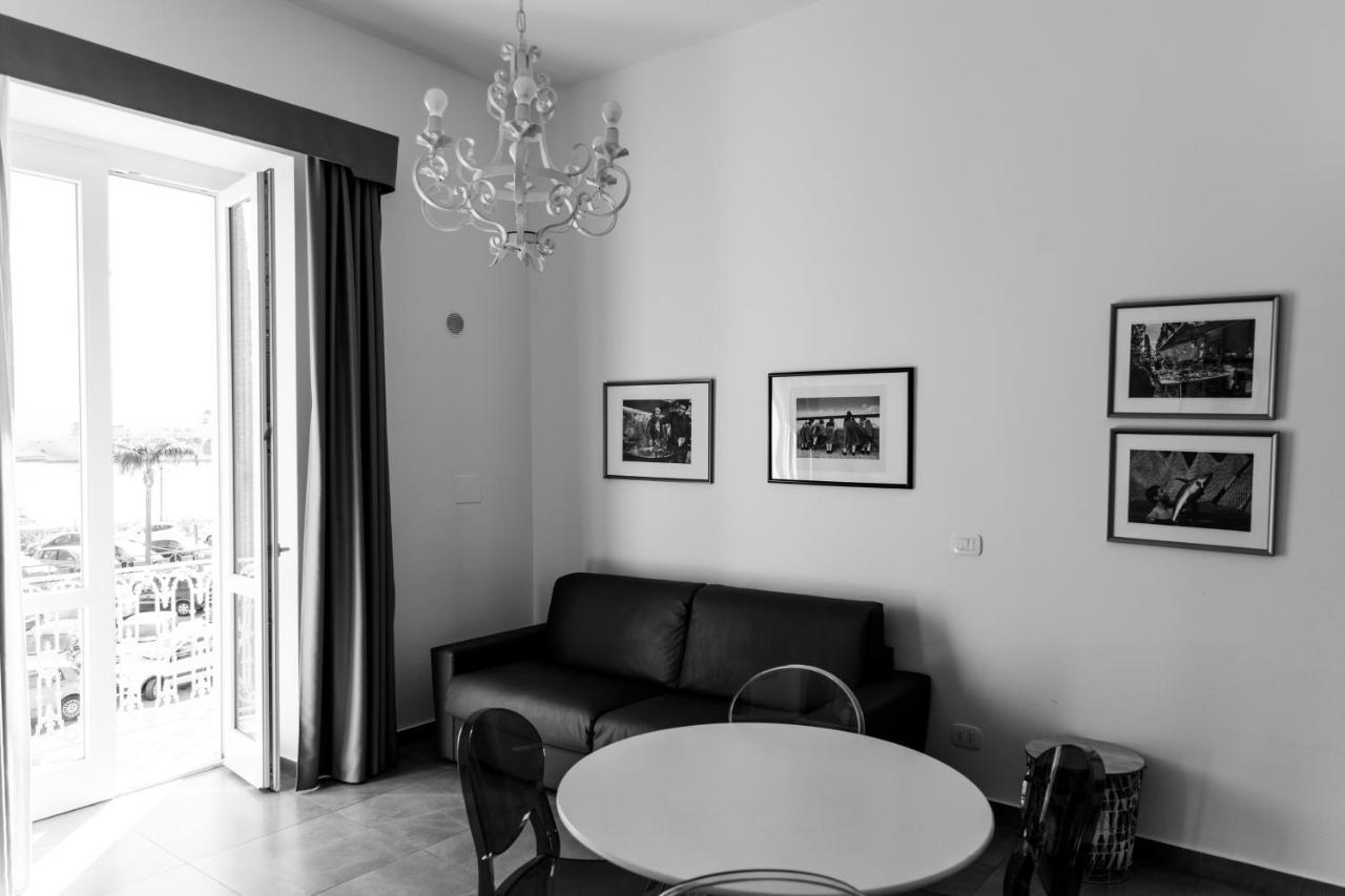 Liberty Palace ميلاتسو المظهر الخارجي الصورة