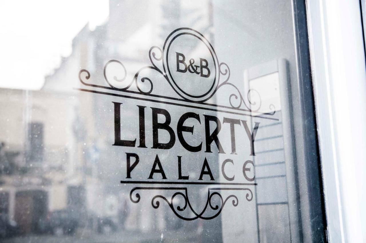 Liberty Palace ميلاتسو المظهر الخارجي الصورة